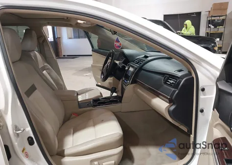 2012 Toyota Camry Se/Le/Xle z USA, uszkodzony, nr VIN 4T1BF1FK1CU602422